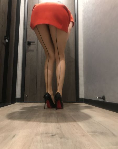 萌白酱在线观看