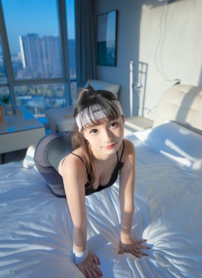 《吊带袜天使》