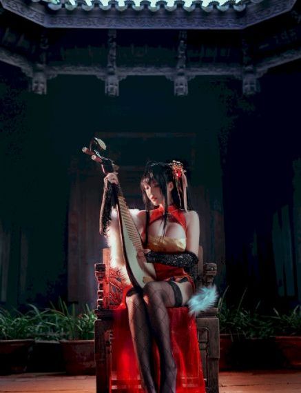 《想享用朋友的妻子》正在播放