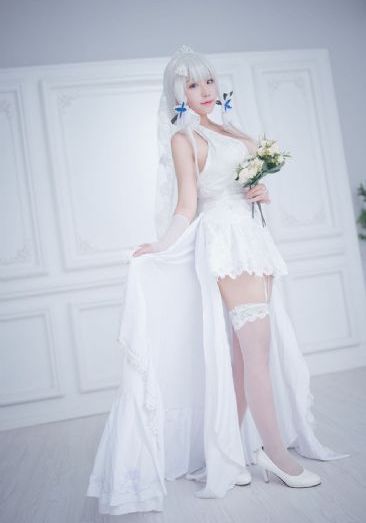 山中艳潭